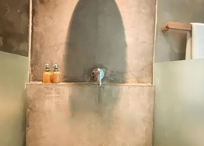 فيلة 2br Dlobong Private Pool أوبود